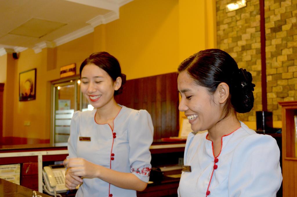 63号酒店 仰光 外观 照片